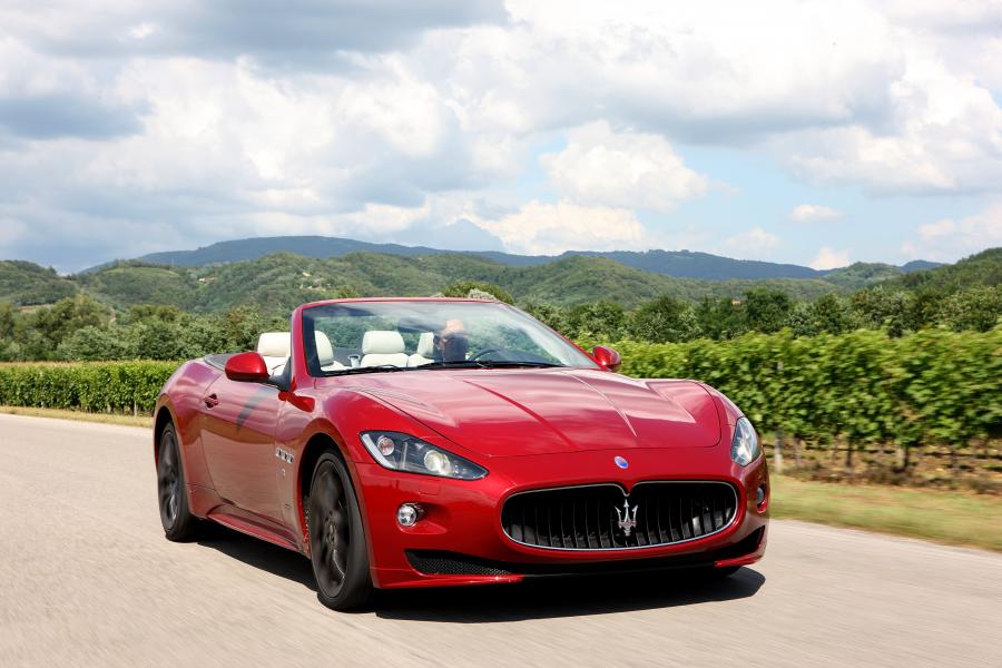  Maserati GranCabrio Sport 2011 года  (фото 14 из 107)